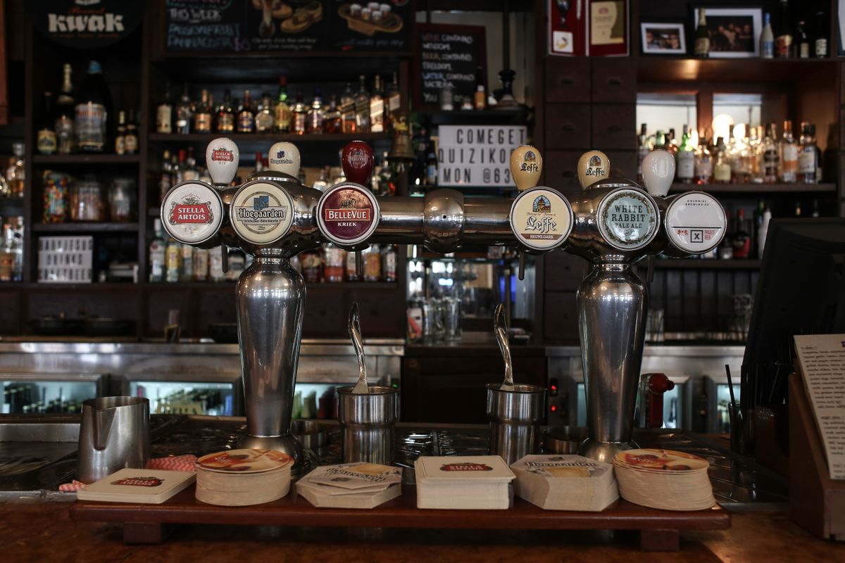 Craft beer taps at Morgans On The Danforth